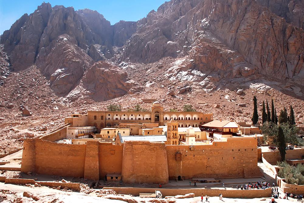 Private Mount Sinai & St. Catherine Monastery Tour from Cairo