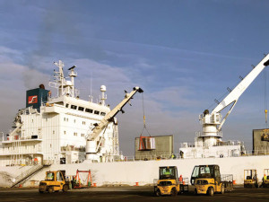 https://www.ajot.com/images/uploads/article/663-port-wilmington-mv-green-italia.jpg