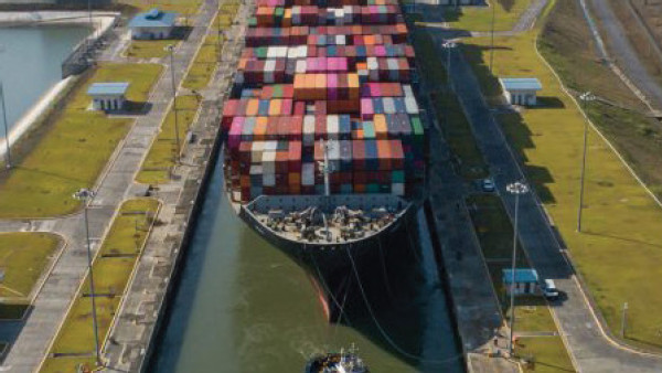 https://www.ajot.com/images/uploads/article/752-panama-canal.jpg