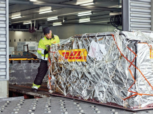 https://www.ajot.com/images/uploads/article/763-dhl-temperature-controlled-logistics.jpg