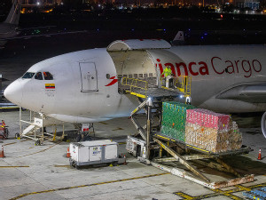 https://www.ajot.com/images/uploads/article/769-AVIANCA_A330-200F_N335QT_MIA_1023_JP.jpg