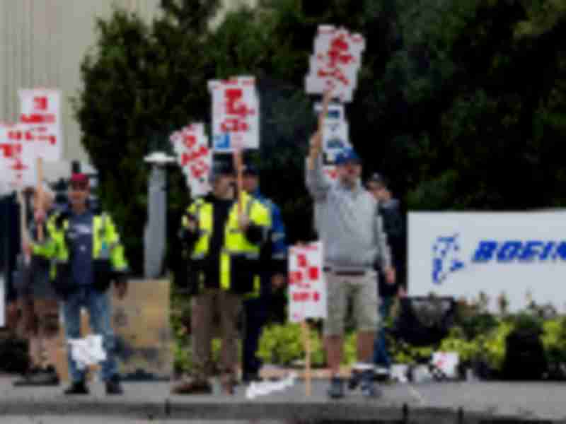 Boeing halts talks, withdraws pay offer to striking union