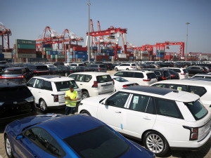 https://www.ajot.com/images/uploads/article/CHINA-AUTOS-TARIFFS.JPG