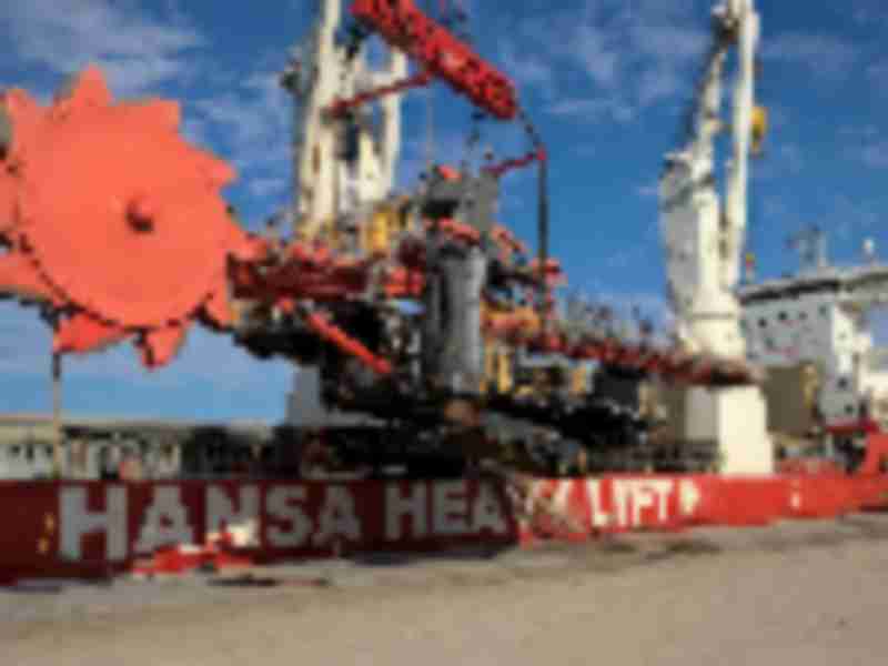 Hansa Heavy Lift transports huge shiploader from Belgium to Angola