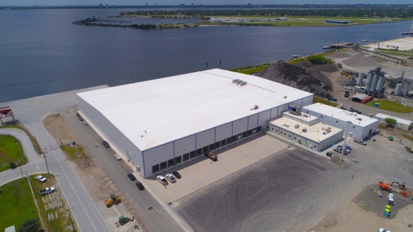 Port Tampa Bay’s newly opened 135,000-square-foot cold-storage facility, operated by Port Logistics Refrigerated Services, offers fresh cold supply chain solutions.