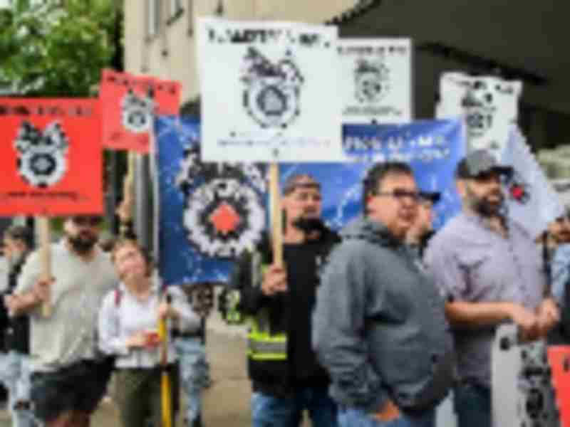 Teamsters serve CN with a “Strike Notice”