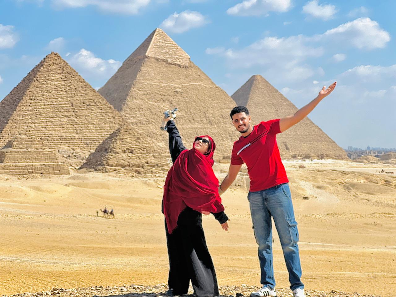 Private 7-day Solo Woman Journey through Essential Egypt: Cairo, Upper Egypt & Alexandria