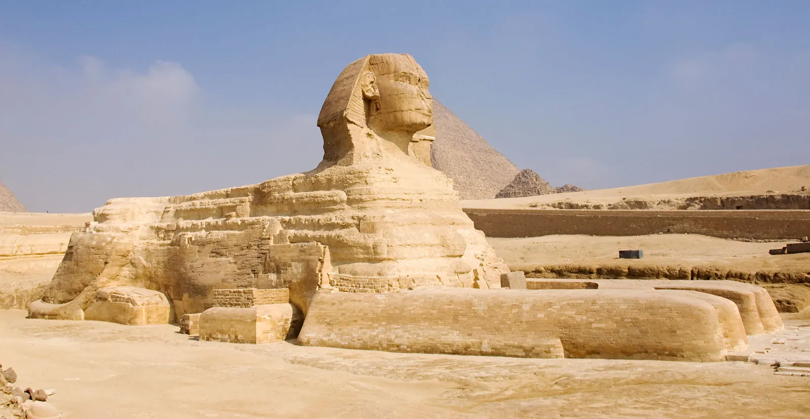 Giza Pyramids and Sphinx Tour From Hurghada Port